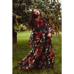 Ivy City Co Imogen Dress Small Moody Floral Maxi Tiered Peasant Dark Romantic